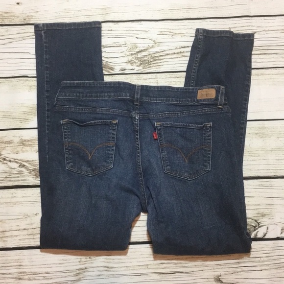 Levi’s 526 Slender Straight , GUC - Picture 2 of 6